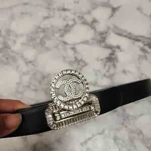 CHANEL | Accessories | Chanel Cc Crystal Logo Leather Belt  display picture 3